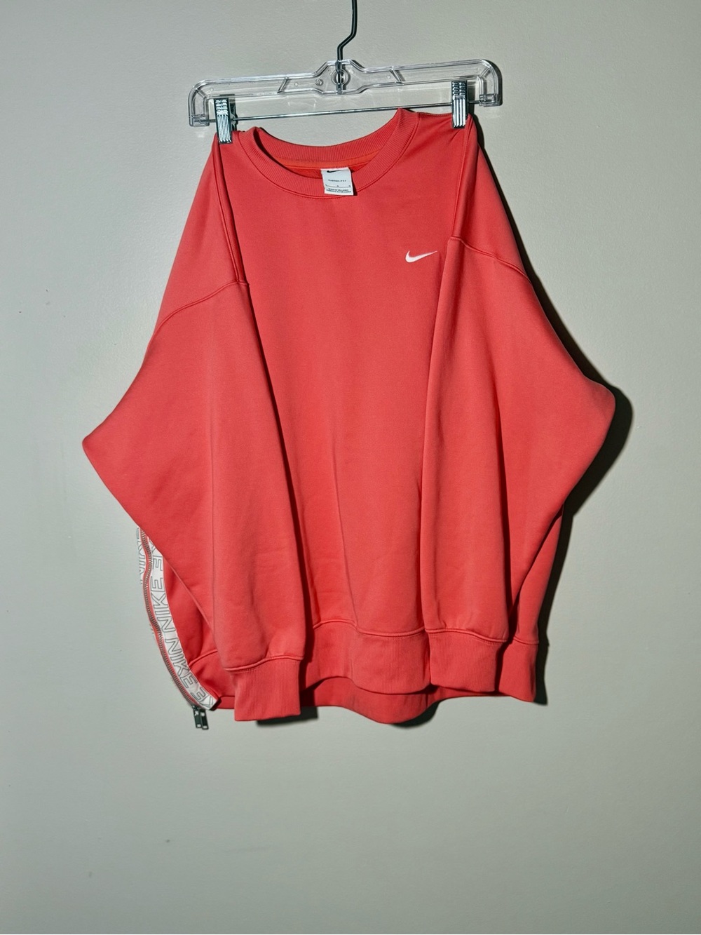 Nike Therma-FIT Oversized Side Zip Crewneck Sweatshirt Coral Pink Large L